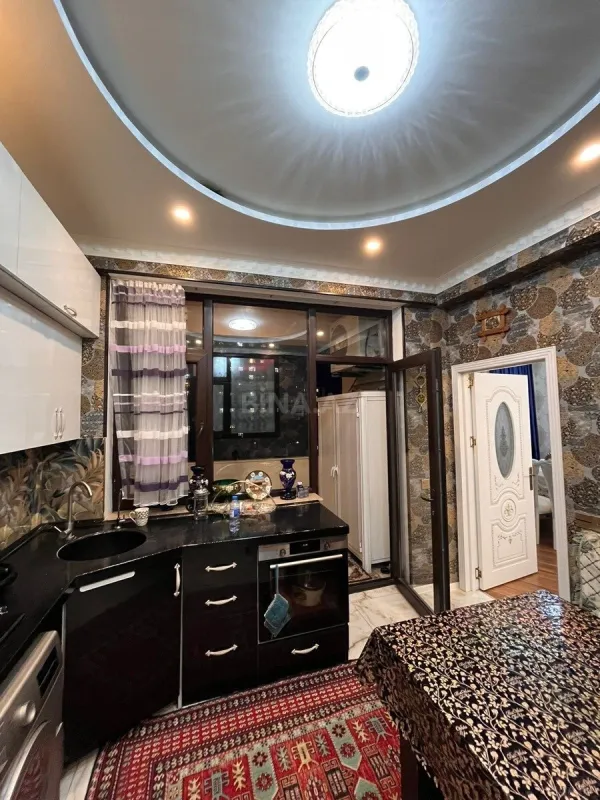 Satılır 3 otaqlı mənzil 86 m²