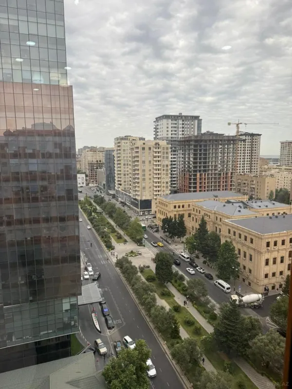 Satılır 2 otaqlı mənzil 90 m²