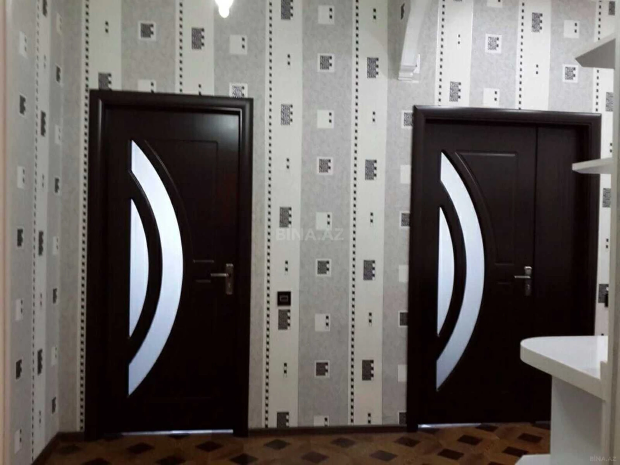 Satılır 2 otaqlı mənzil 57 m²