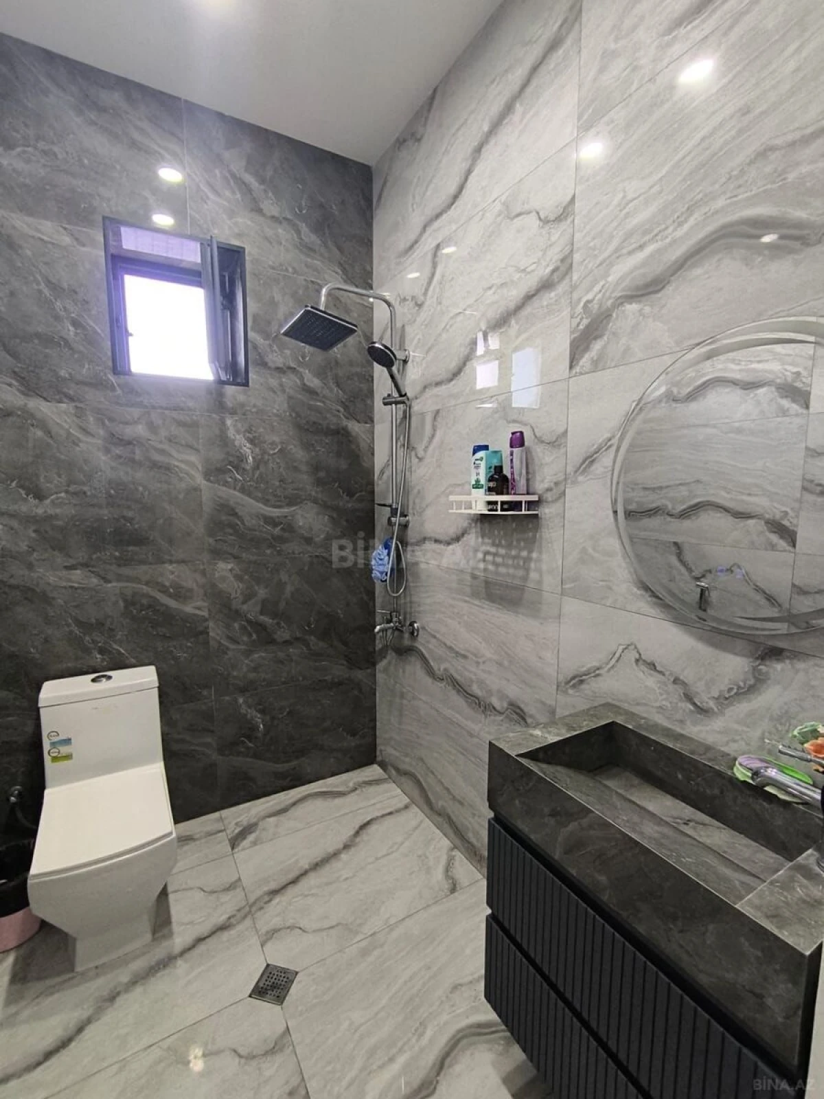 Satılır 4 otaqlı həyət evi 120 m²