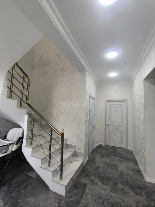Satılır 4 otaqlı həyət evi 120 m²