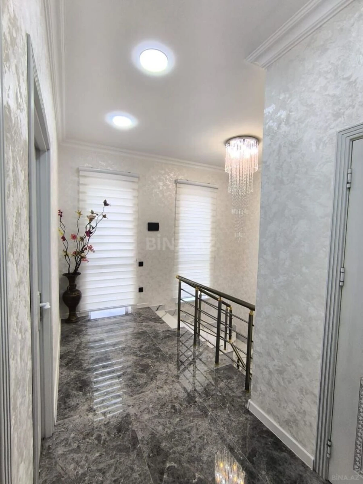 Satılır 4 otaqlı həyət evi 120 m²