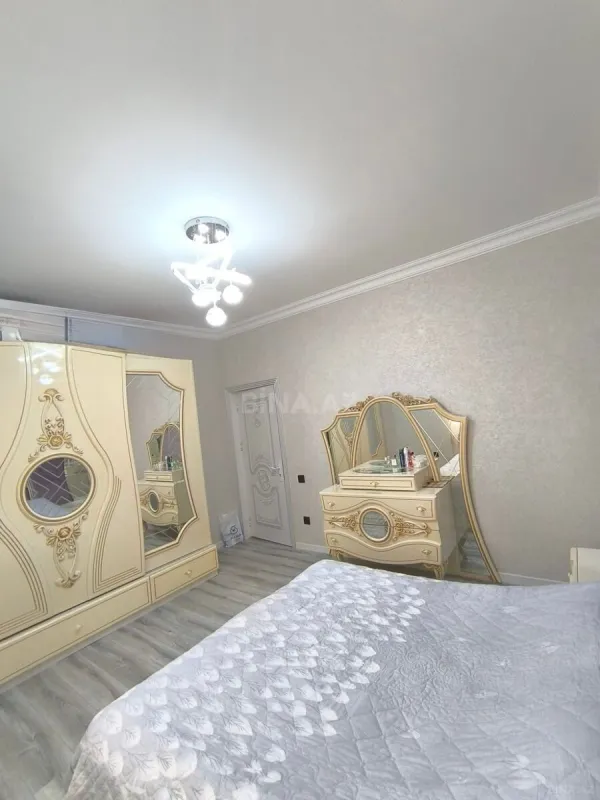 Satılır 4 otaqlı həyət evi 120 m²