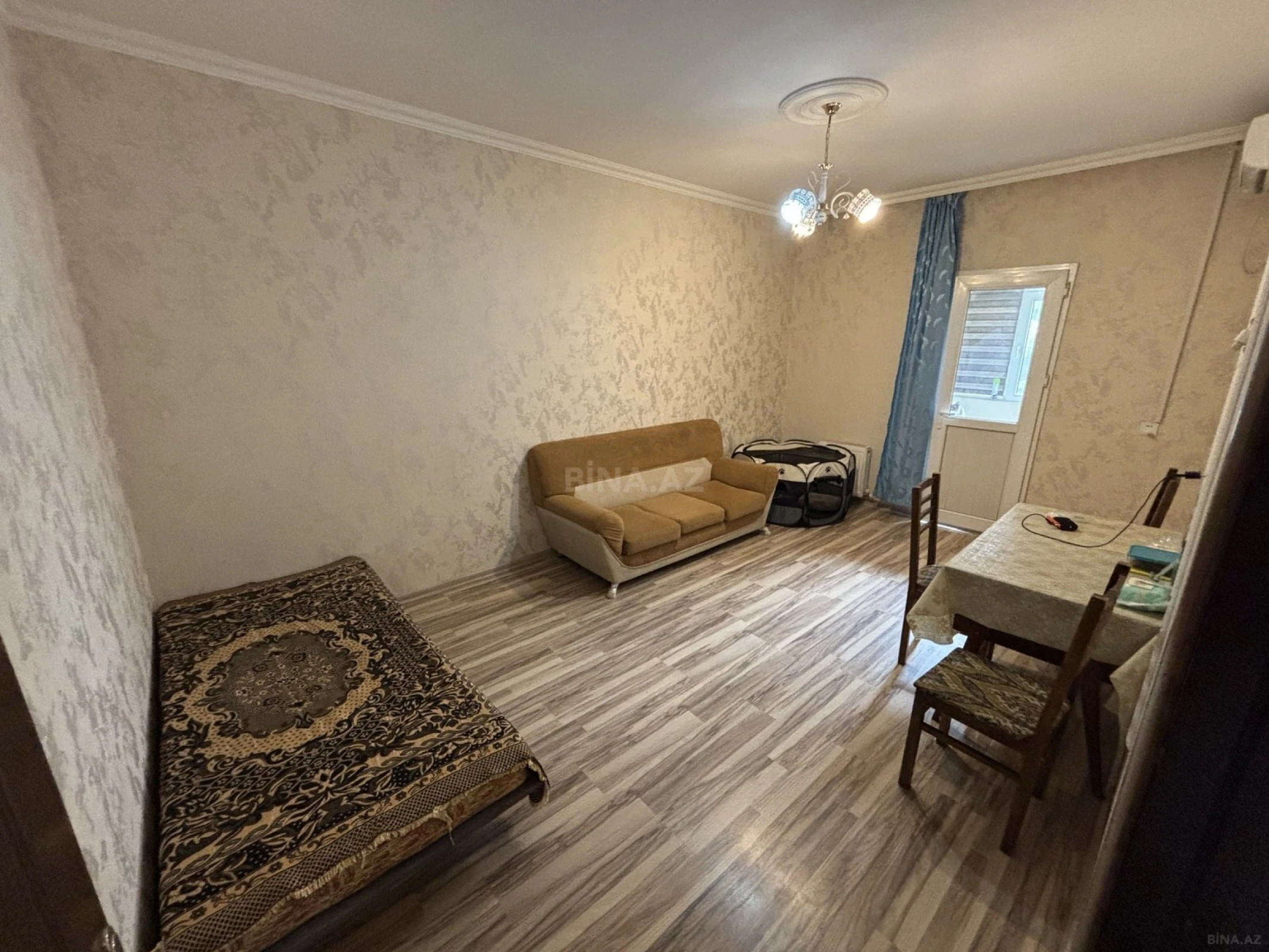 Kirayə verilir 2 otaqlı mənzil 50 m²