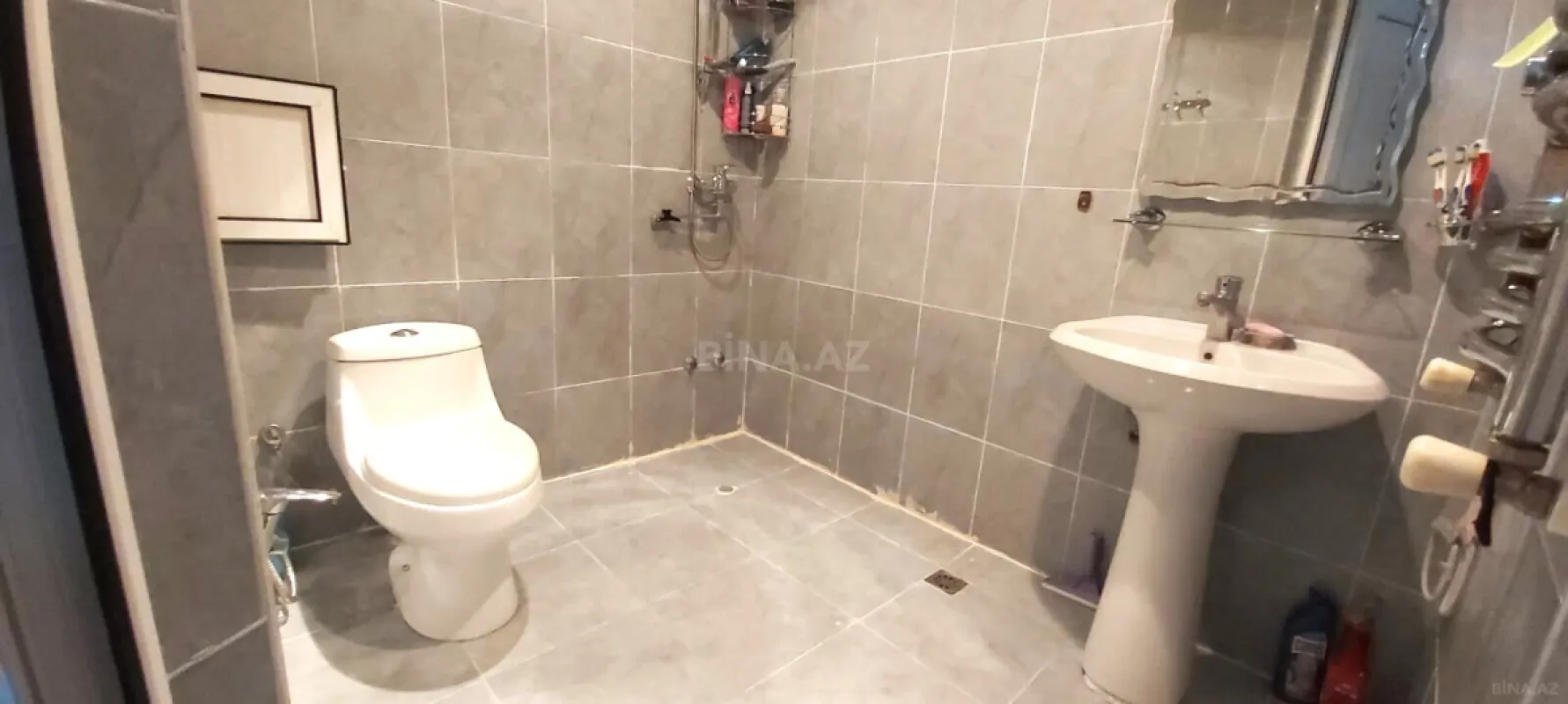 Satılır 2 otaqlı mənzil 60 m²