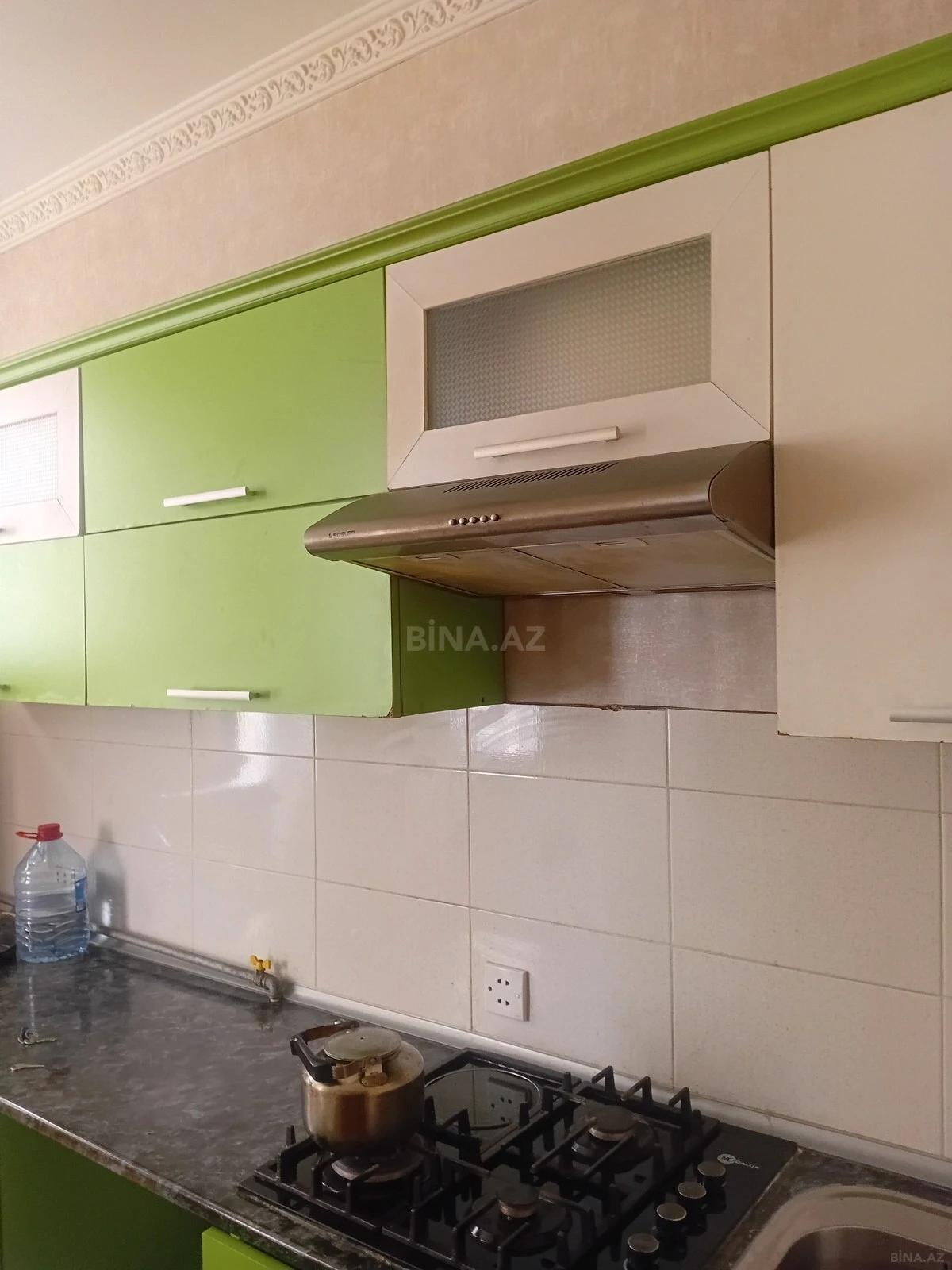 Kirayə verilir 2 otaqlı mənzil 85 m²