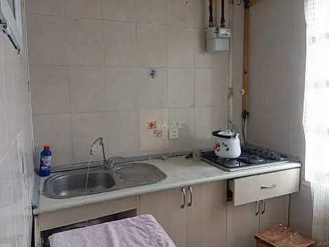Kirayə verilir 1 otaqlı mənzil 40 m²