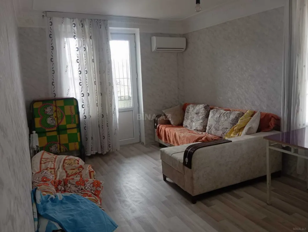 Kirayə verilir 1 otaqlı mənzil 40 m²