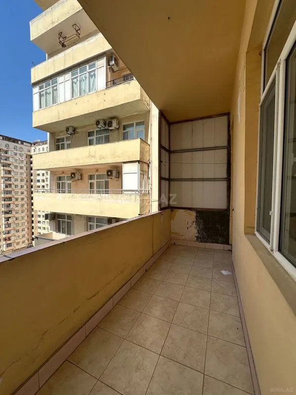 Kirayə verilir 2 otaqlı mənzil 70 m²
