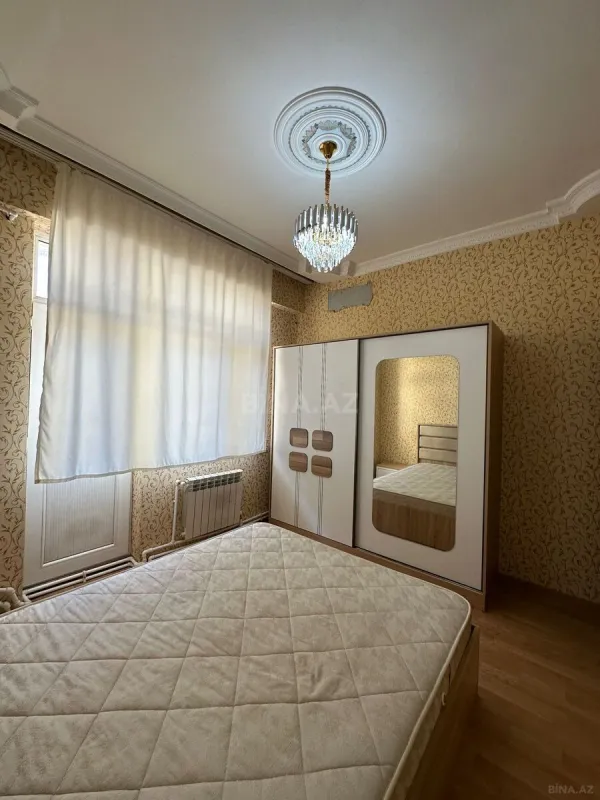 Kirayə verilir 2 otaqlı mənzil 70 m²
