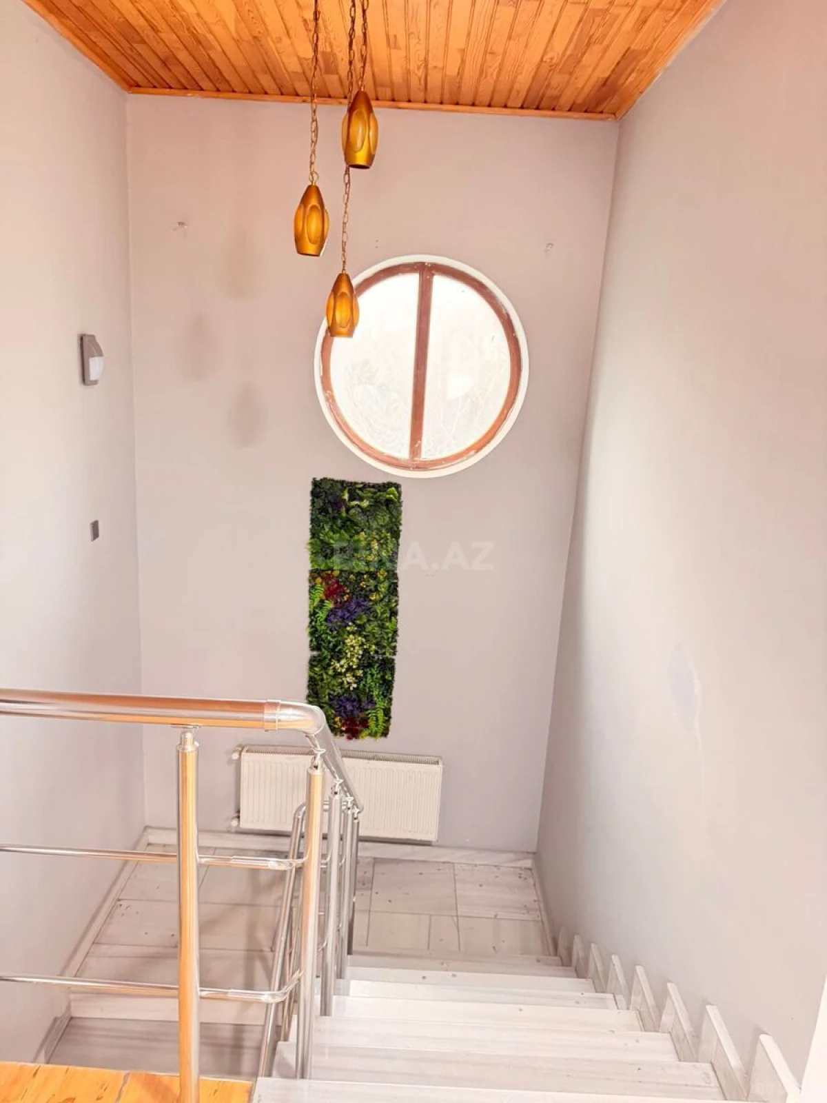 Kirayə verilir obyekt 240 m²