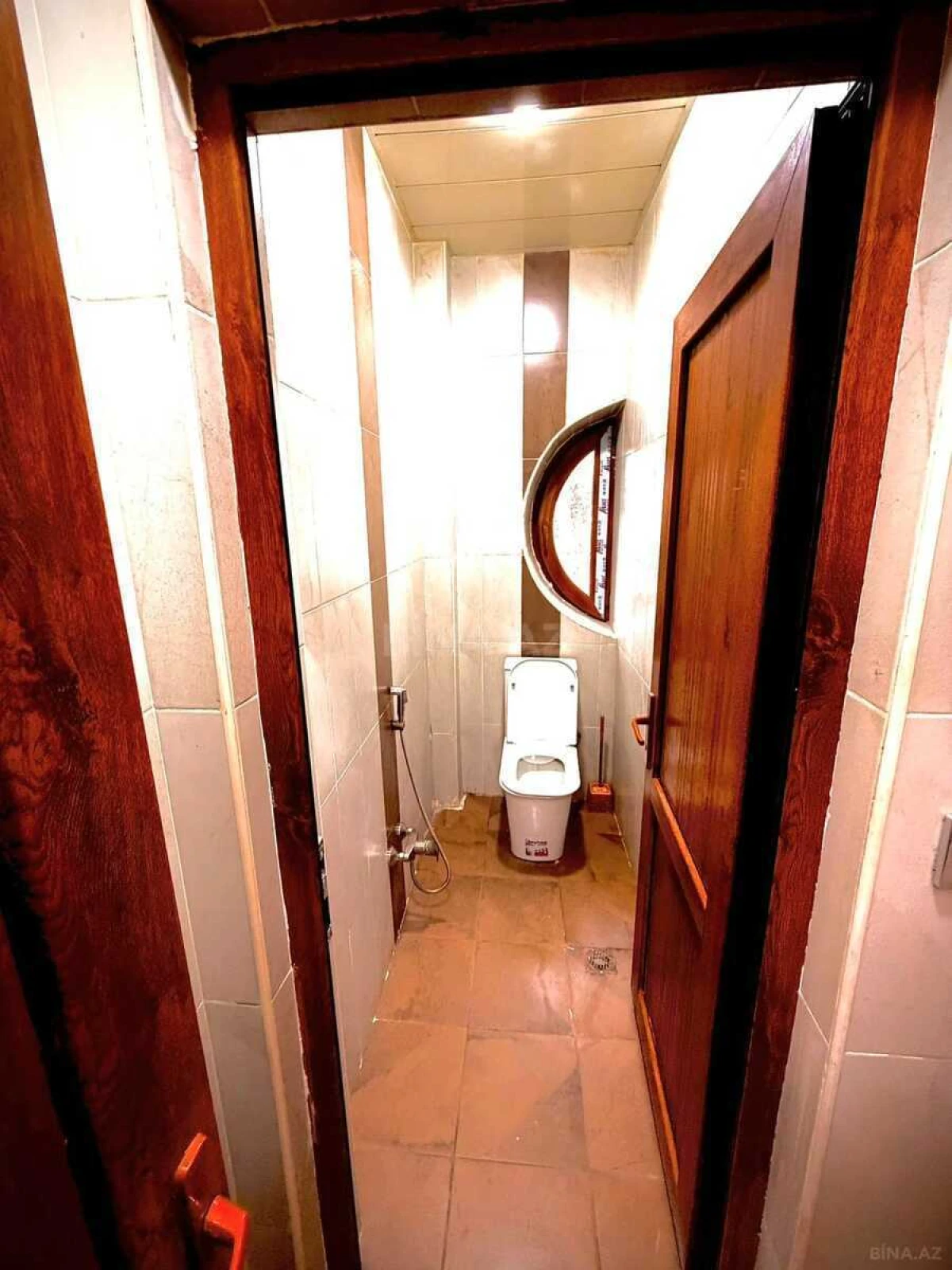 Kirayə verilir obyekt 240 m²