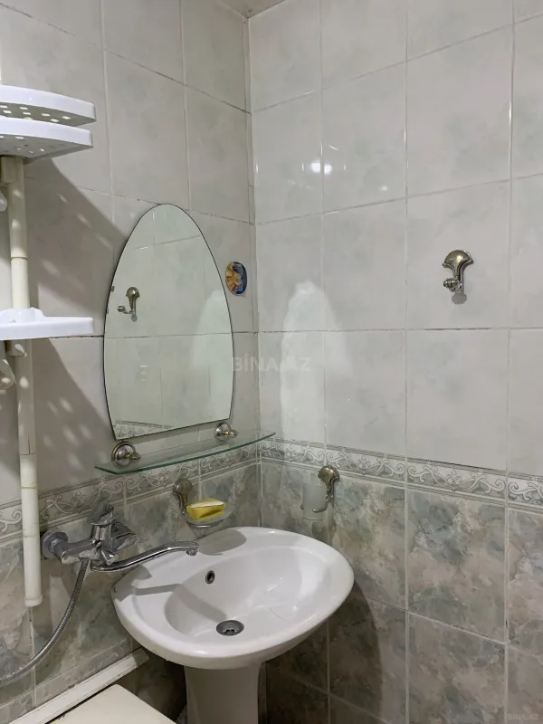 Kirayə verilir 2 otaqlı mənzil 50 m²