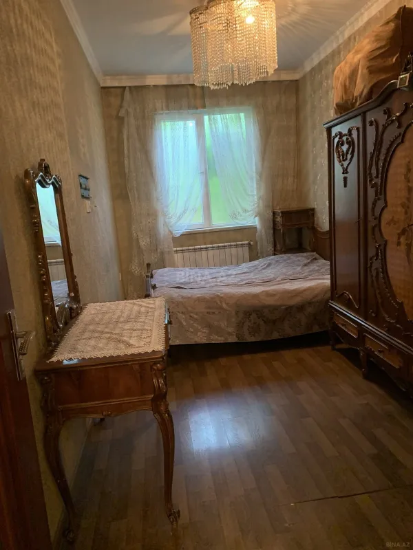 Kirayə verilir 2 otaqlı mənzil 50 m²