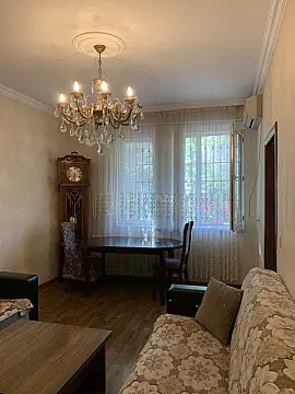 Kirayə verilir 2 otaqlı mənzil 50 m² — Bakı, Memar Əcəmi yanı 2 otaq 50.00 m²