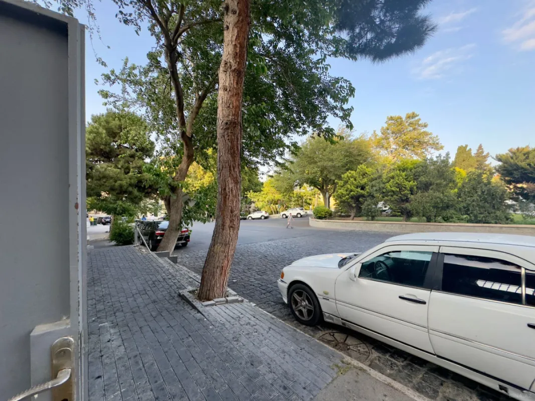 Kirayə verilir 2 otaqlı mənzil 40 m²