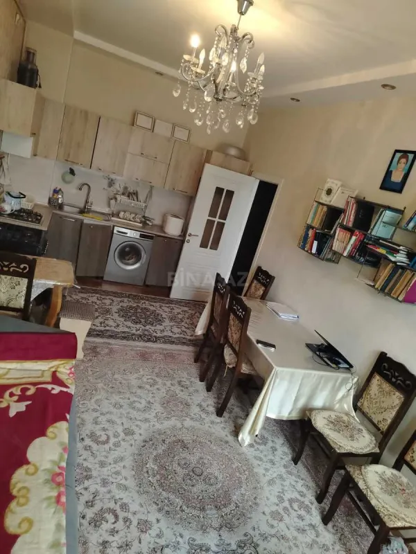 Satılır 2 otaqlı mənzil 42 m²