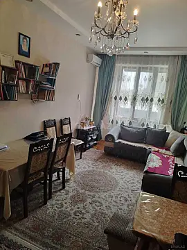 Satılır 2 otaqlı mənzil 42 m²