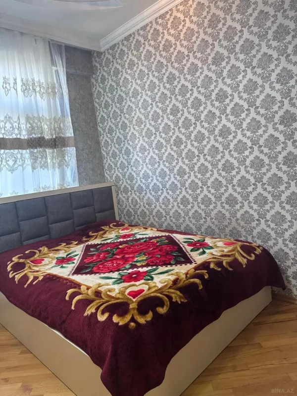 Kirayə verilir 2 otaqlı mənzil 70 m²