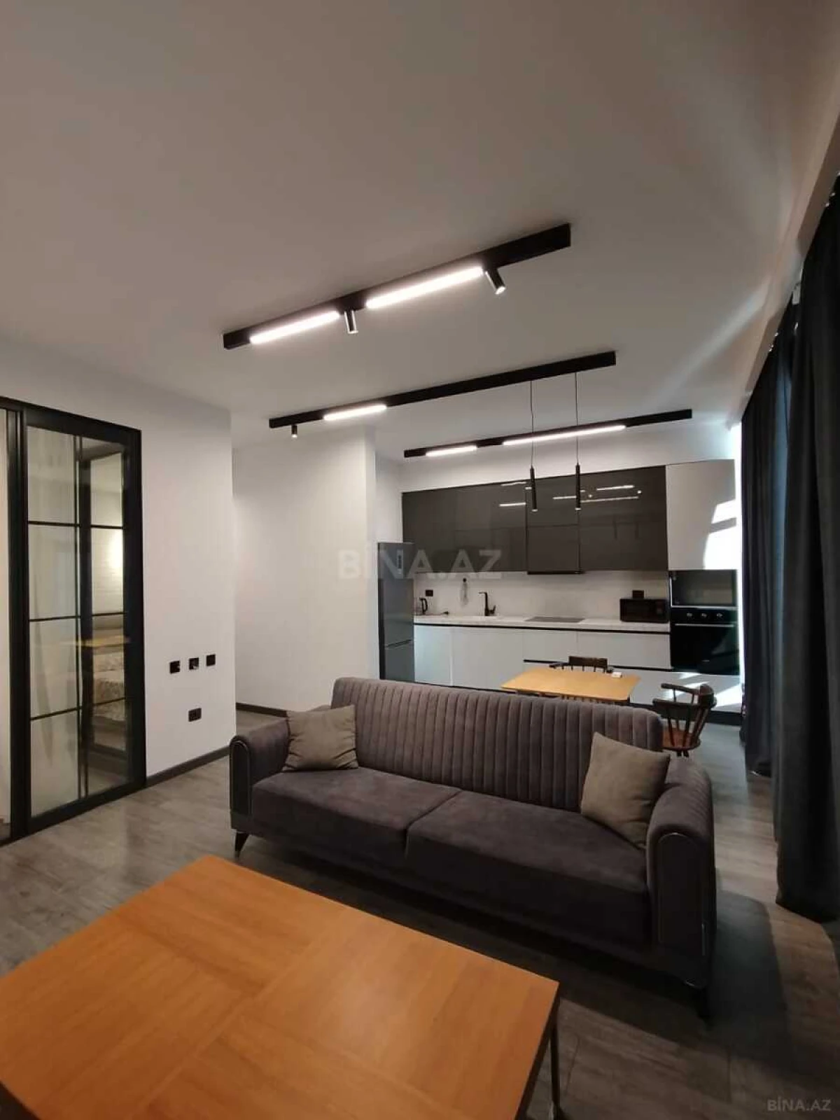 Kirayə verilir 1 otaqlı mənzil 64 m²
