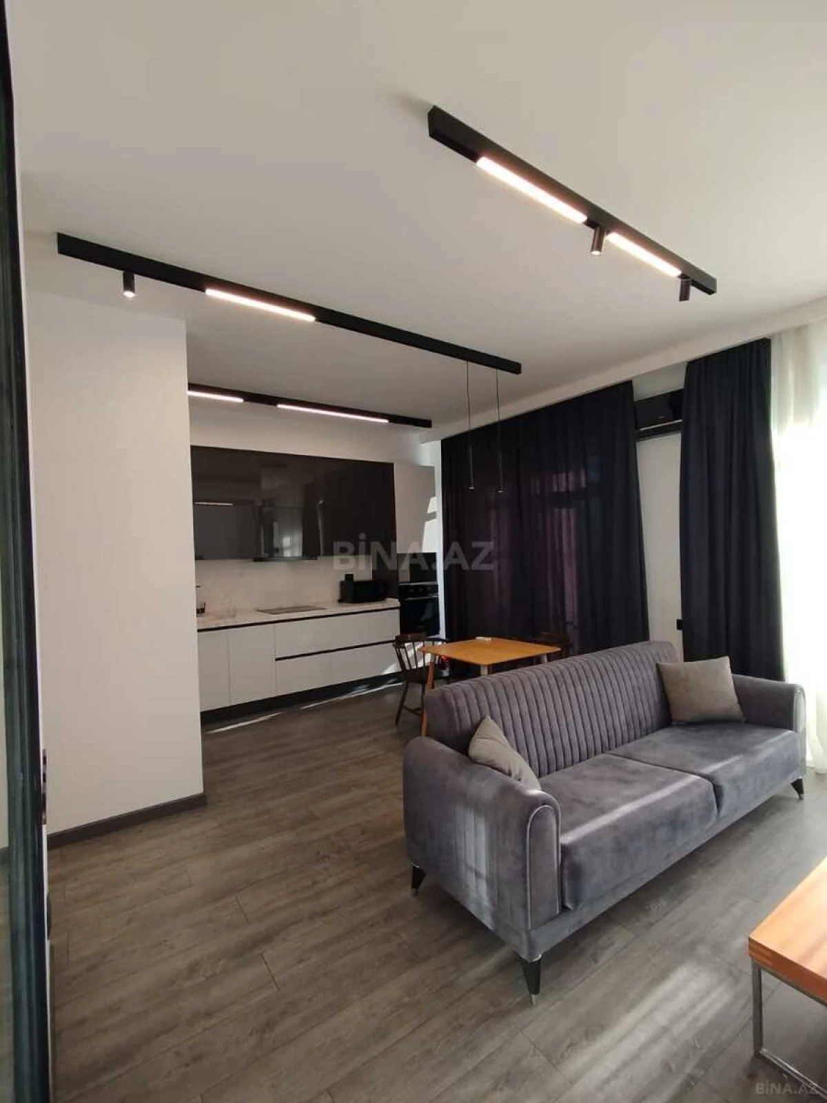 Kirayə verilir 1 otaqlı mənzil 64 m²