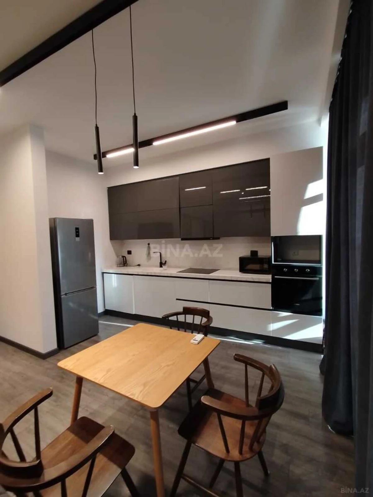 Kirayə verilir 1 otaqlı mənzil 64 m²