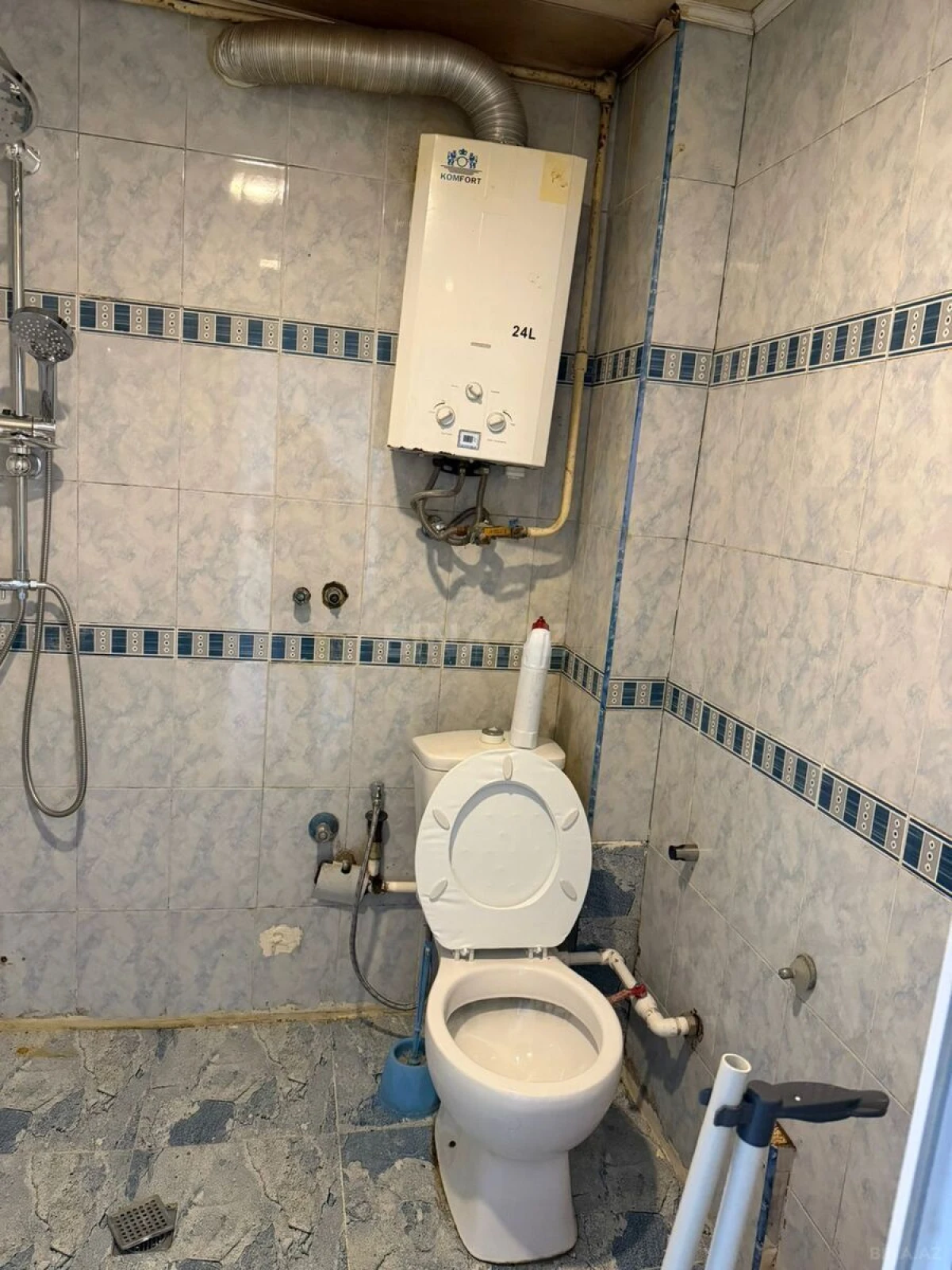 Kirayə verilir 2 otaqlı mənzil 60 m²