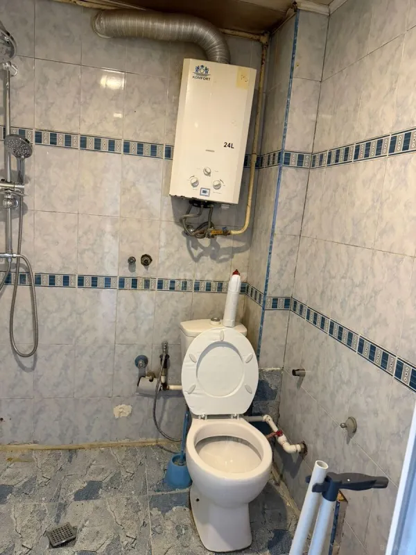 Kirayə verilir 2 otaqlı mənzil 60 m²