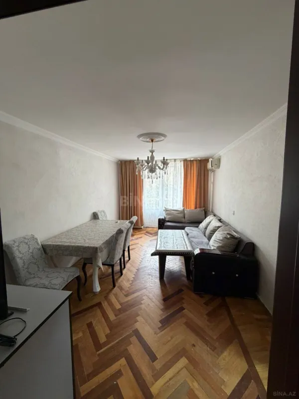 Kirayə verilir 2 otaqlı mənzil 60 m²
