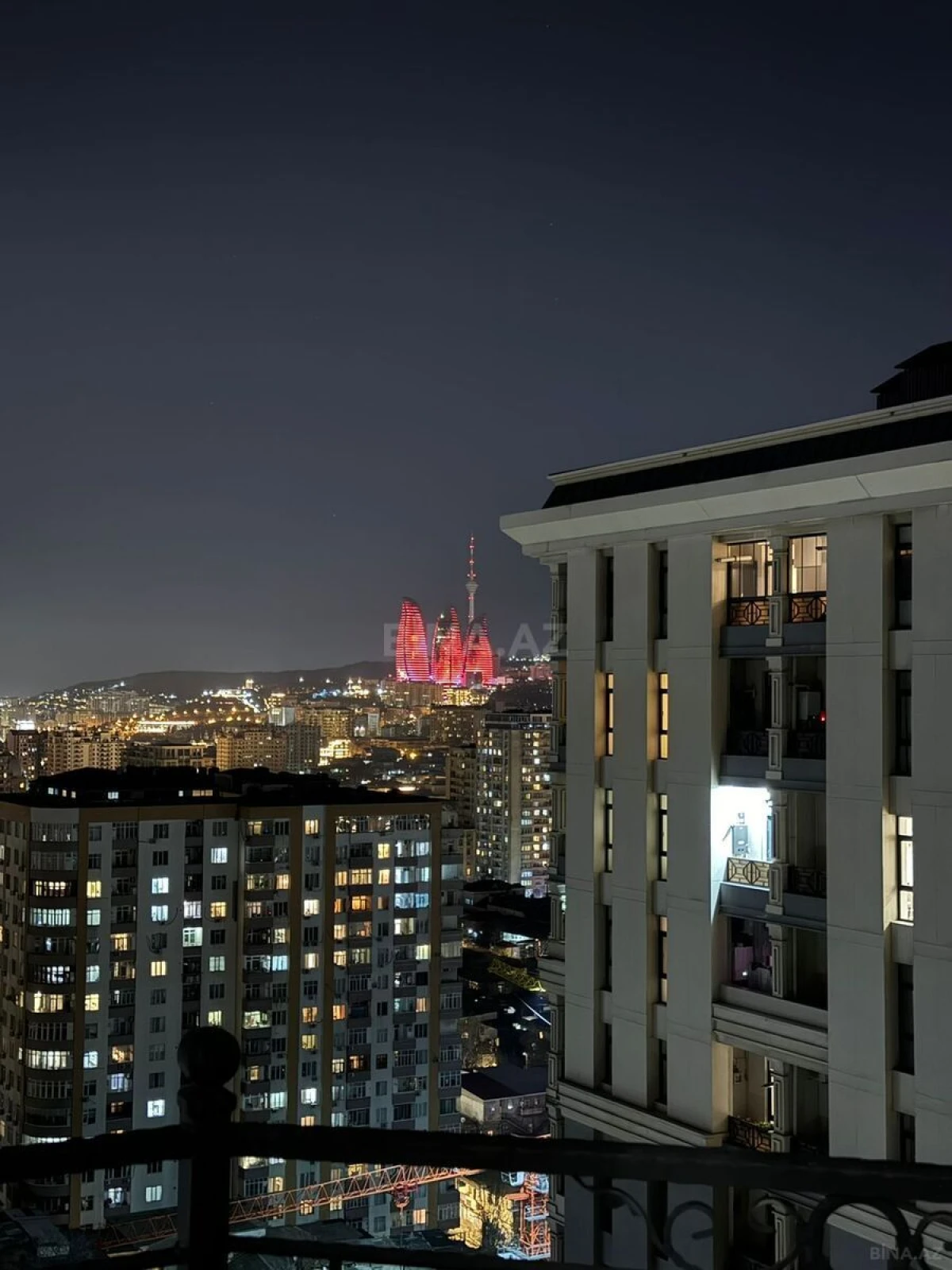 Kirayə verilir 2 otaqlı mənzil 100 m²