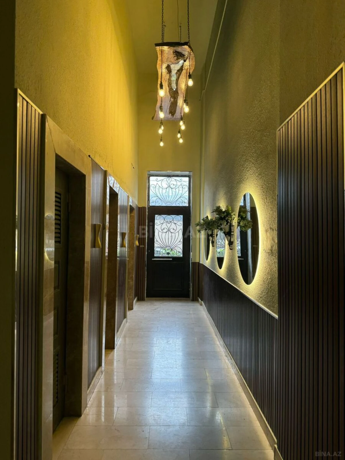 Kirayə verilir 2 otaqlı mənzil 100 m²