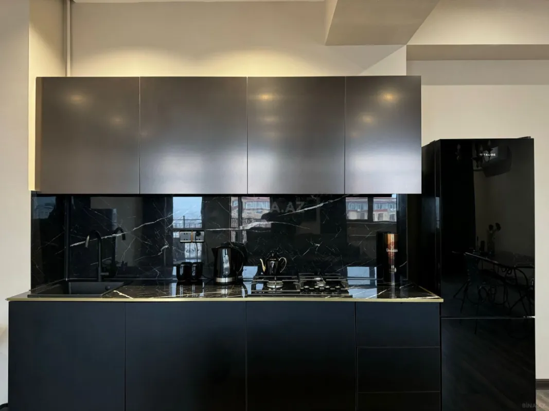 Kirayə verilir 2 otaqlı mənzil 100 m²