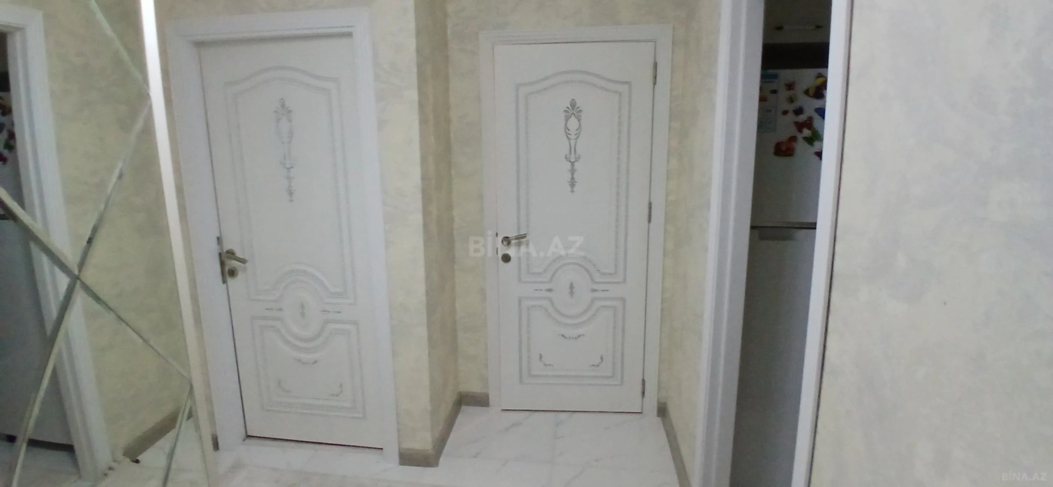 Satılır 2 otaqlı mənzil 57 m²
