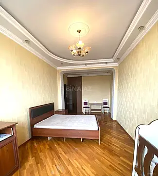 Satılır 2 otaqlı mənzil 99 m²