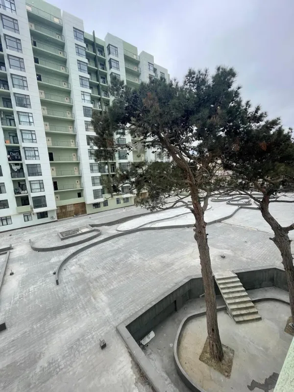 Satılır 2 otaqlı mənzil 66 m²