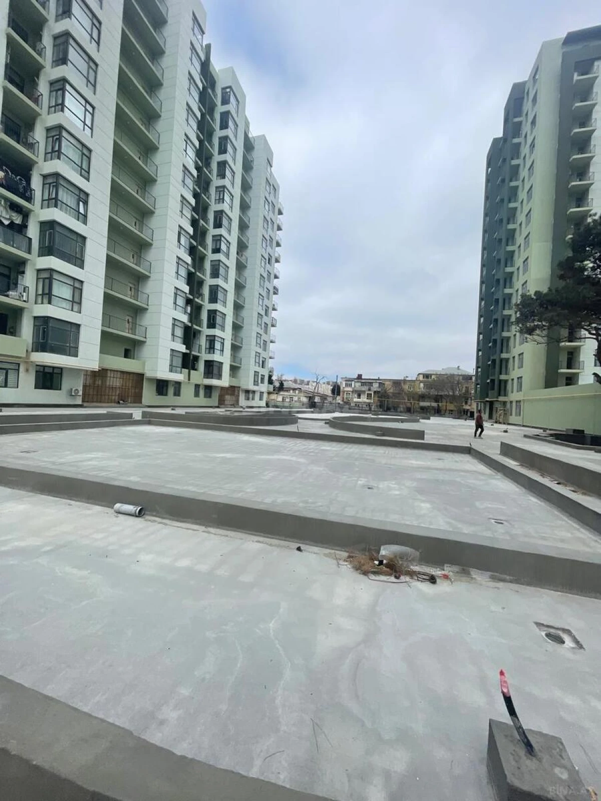 Satılır 2 otaqlı mənzil 66 m²