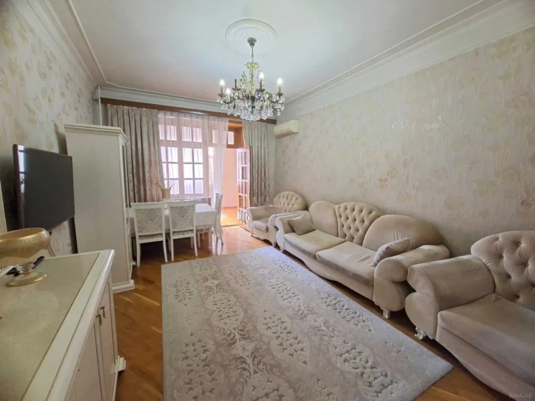 Satılır 3 otaqlı mənzil 80 m²