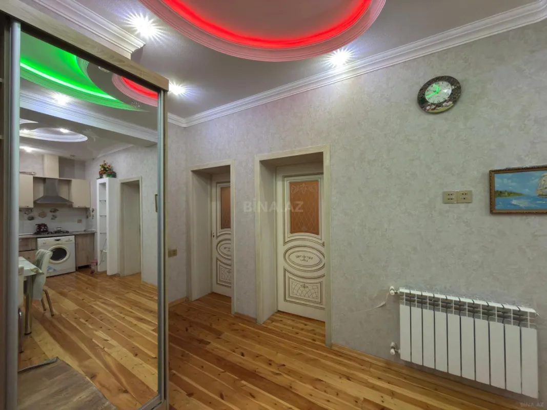 Satılır 3 otaqlı mənzil 84.6 m²