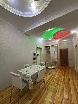 Satılır 3 otaqlı mənzil 84.6 m²