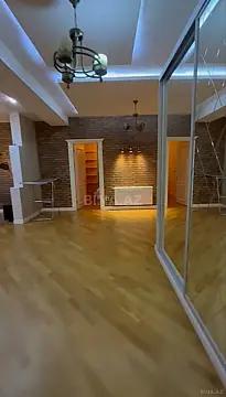 Satılır 3 otaqlı mənzil 160 m²
