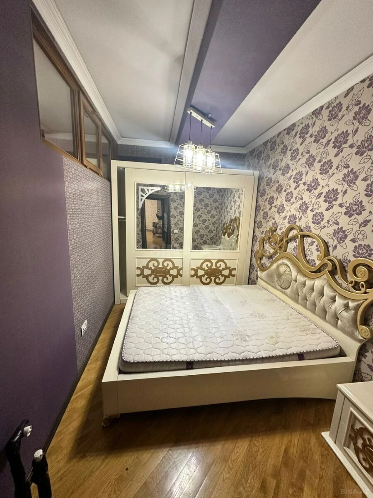 Kirayə verilir 3 otaqlı mənzil 107 m²