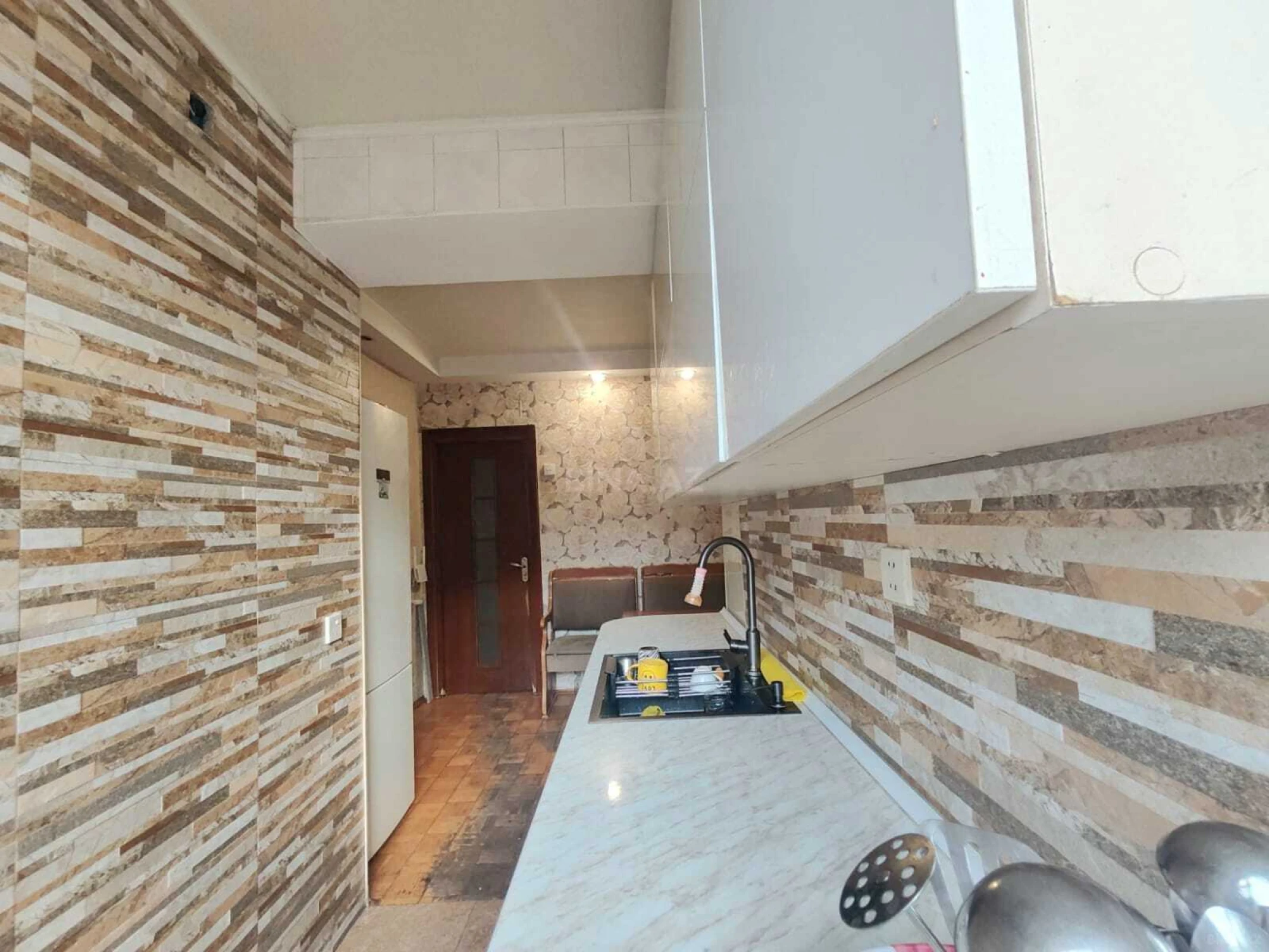 Satılır 2 otaqlı mənzil 55.7 m²