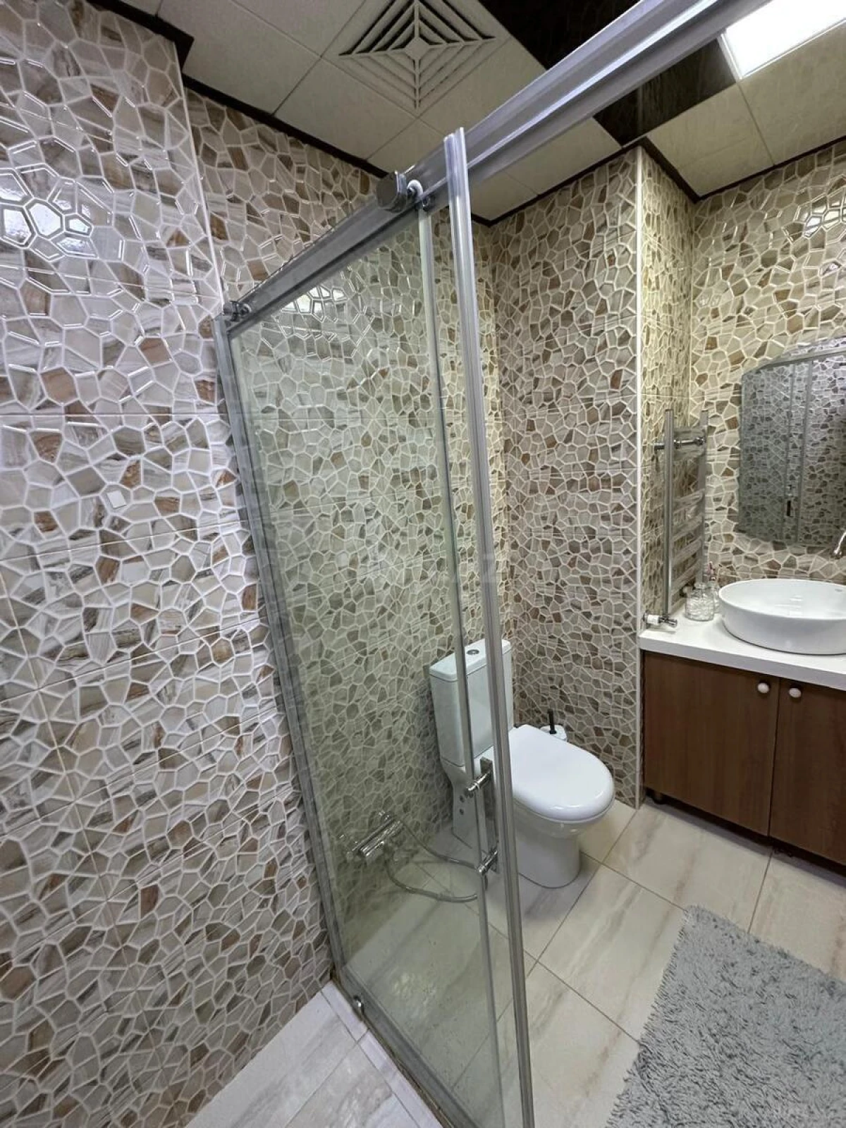 Satılır 3 otaqlı mənzil 83 m²
