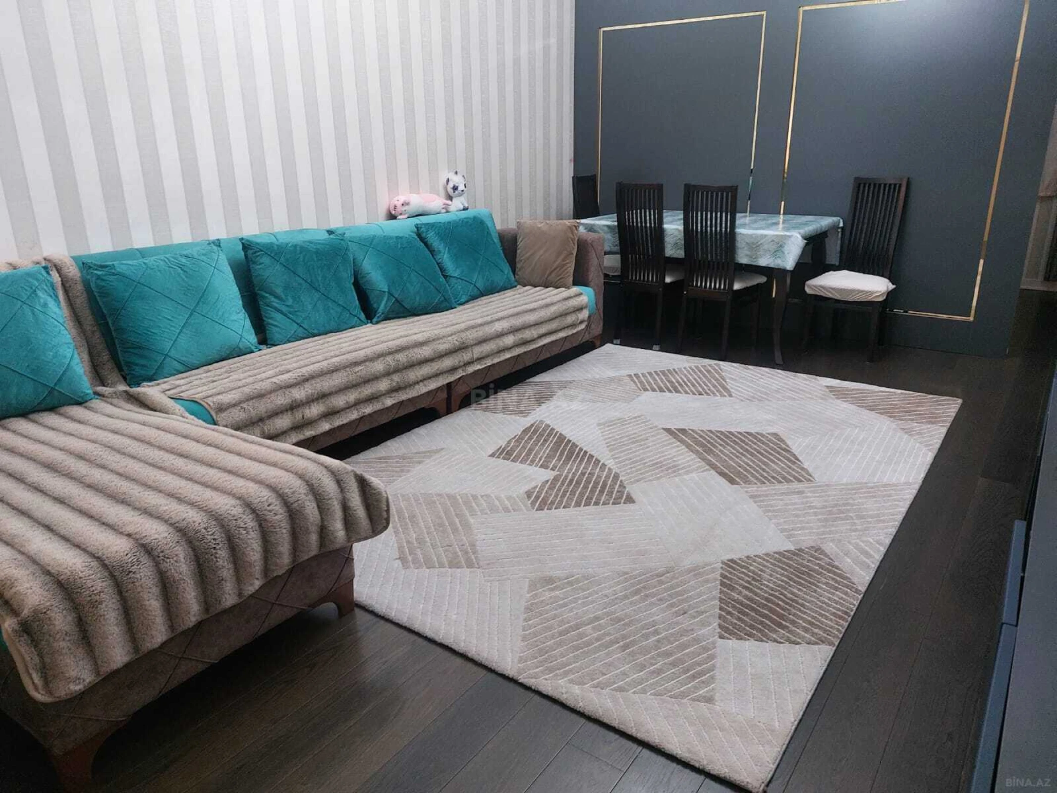 Satılır 2 otaqlı mənzil 88 m²