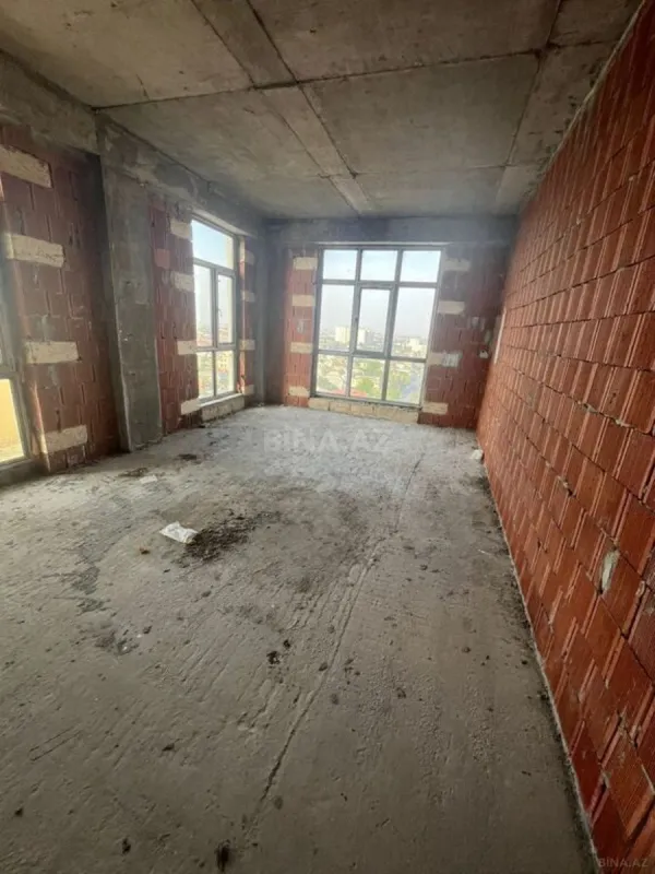 Satılır 3 otaqlı mənzil 112.2 m²