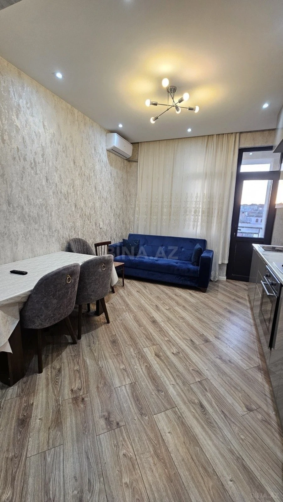 Kirayə verilir 2 otaqlı mənzil 50 m²