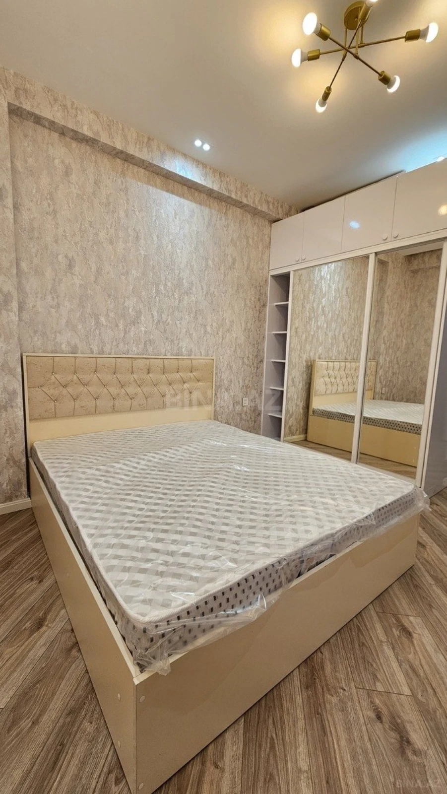 Kirayə verilir 2 otaqlı mənzil 50 m²