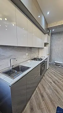 Kirayə verilir 2 otaqlı mənzil 50 m² — Bakı 2 otaq 50.00 m²