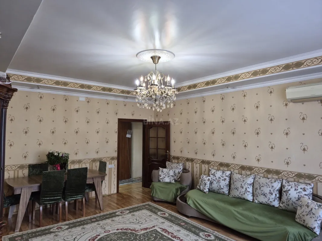 Kirayə verilir 3 otaqlı mənzil 110 m²