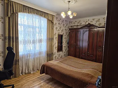 Kirayə verilir 3 otaqlı mənzil 110 m²
